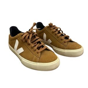 Vert Suede Sneakers 7